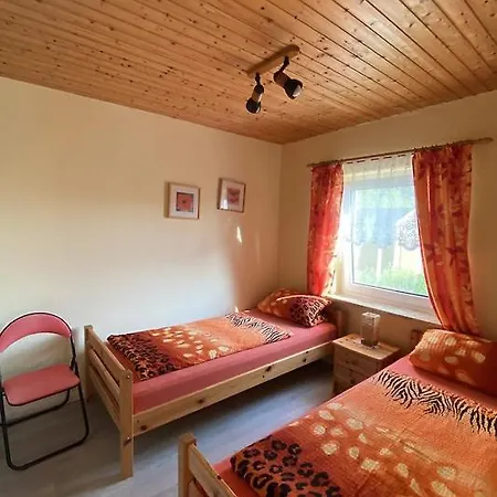 Idyllisches Ferienhaeuschen Am * Faulenrost